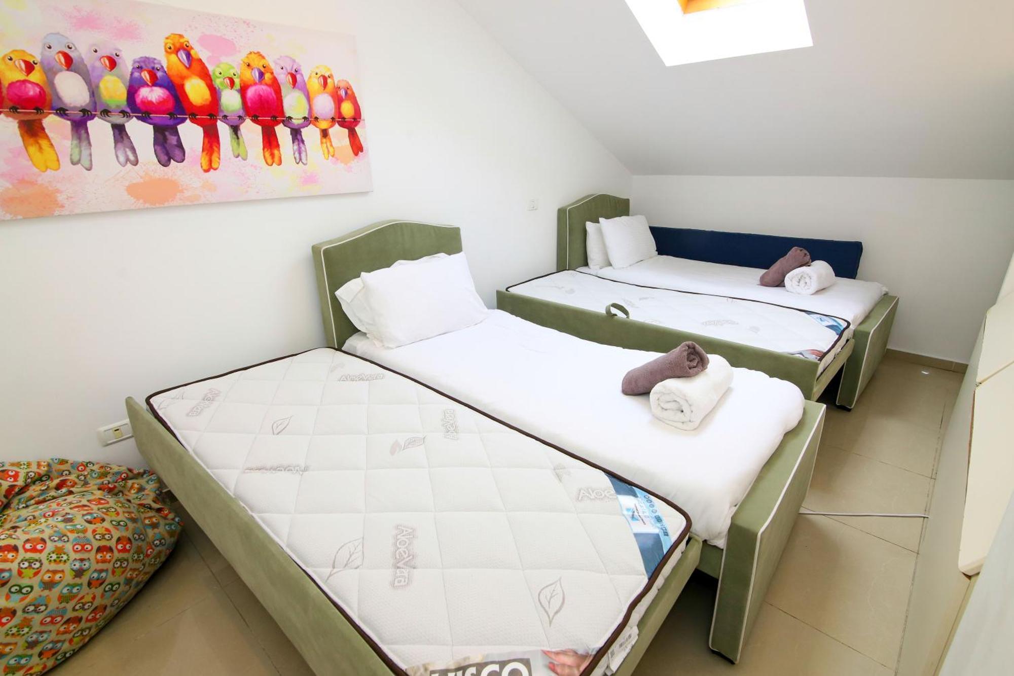 Saidoff, Amazing 4 Bedroom 3 Bath In City Center, Pool, Parking!!! Єрусалим Екстер'єр фото