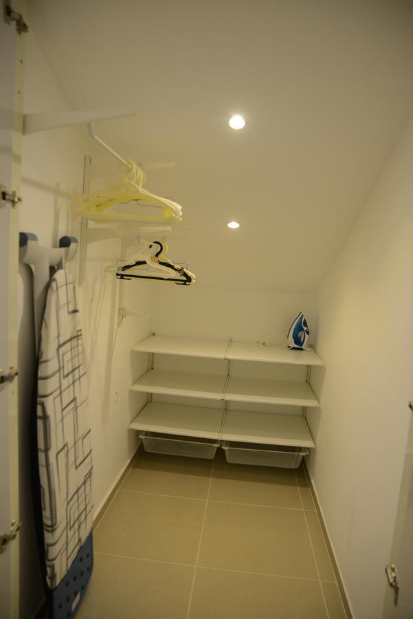 Saidoff, Amazing 4 Bedroom 3 Bath In City Center, Pool, Parking!!! Єрусалим Екстер'єр фото